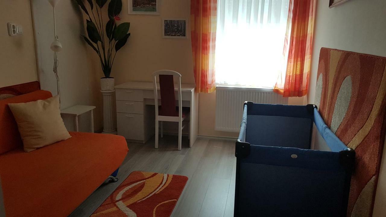 Tini Apartman 블로톤퓌레드 외부 사진